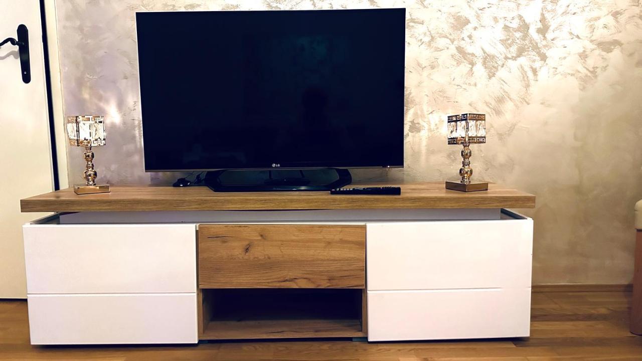 12-Fratelli Apartments Schloss Schonbrunn 10 To City Виена Екстериор снимка